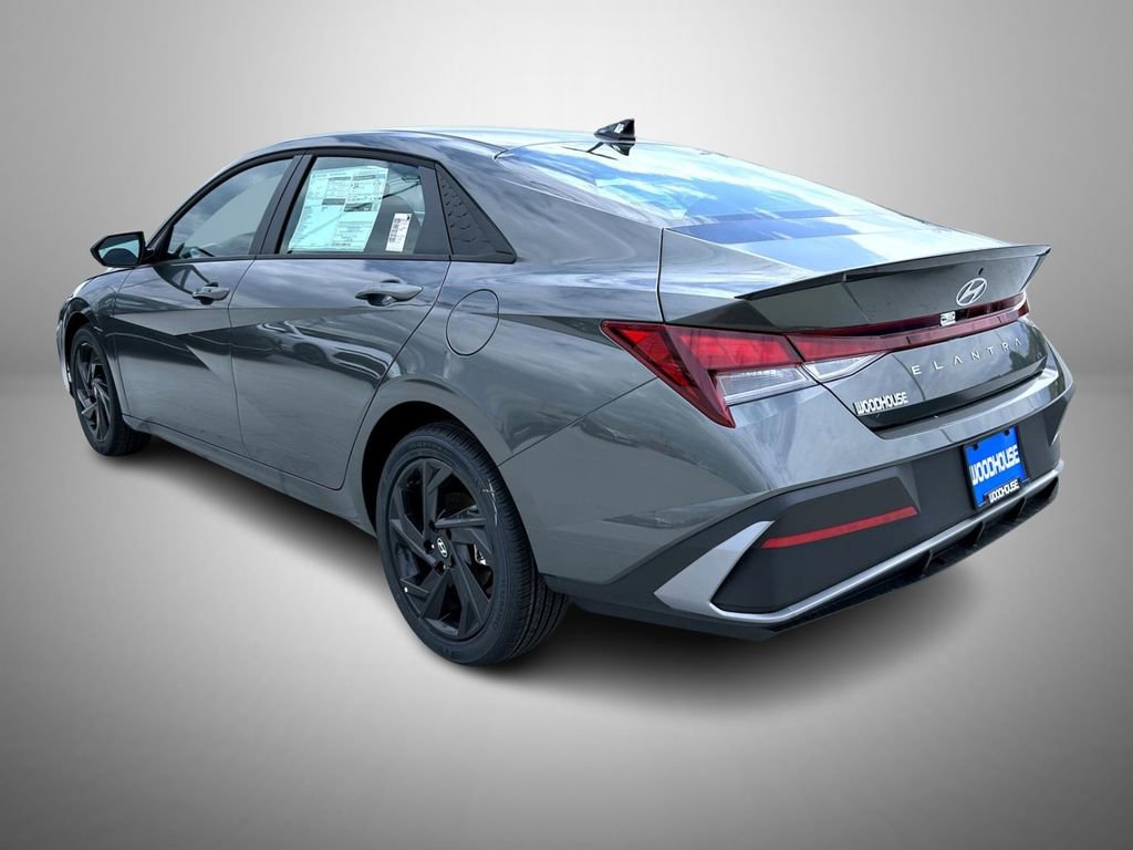 New 2026 Hyundai Elantra Sport FWD image 7