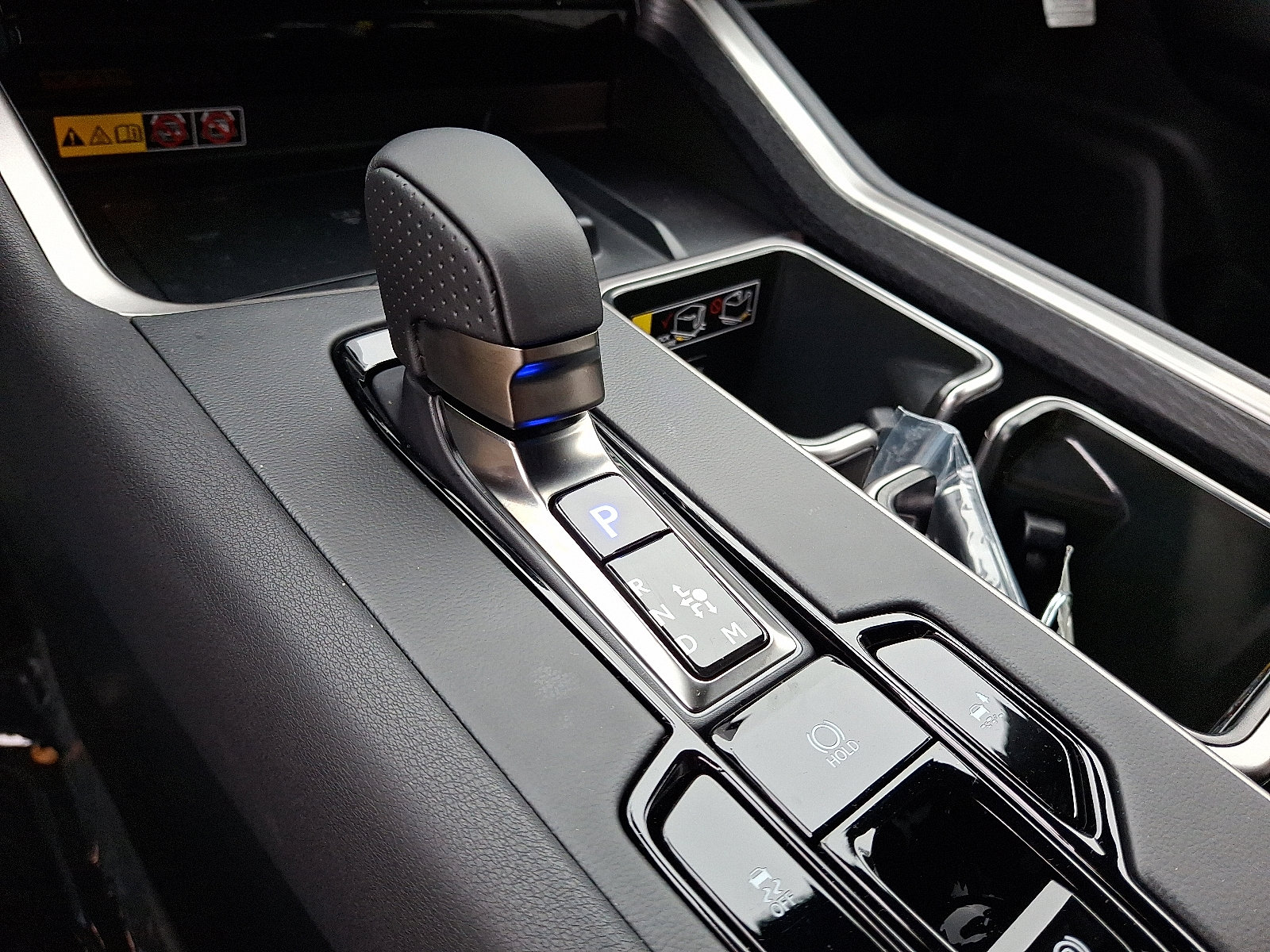 New 2025 Lexus TX 500h AWD image 11