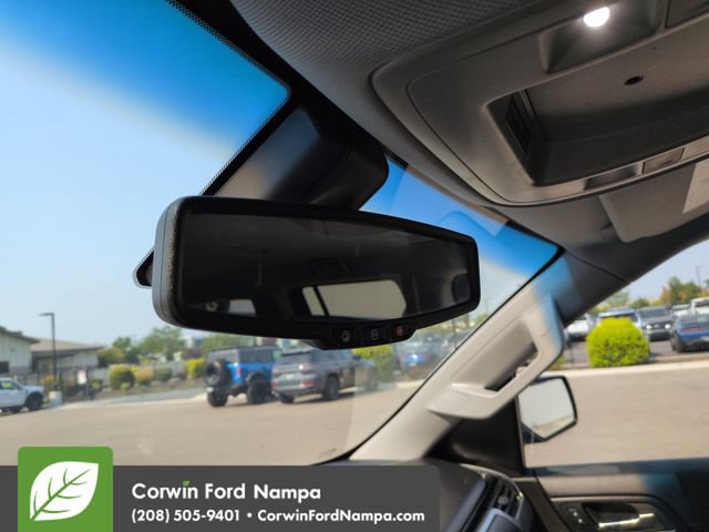 Used 2017 Chevrolet Suburban LS RWD image 20