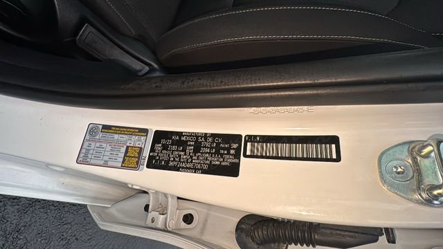 Used 2024 Kia Forte LXS image 41