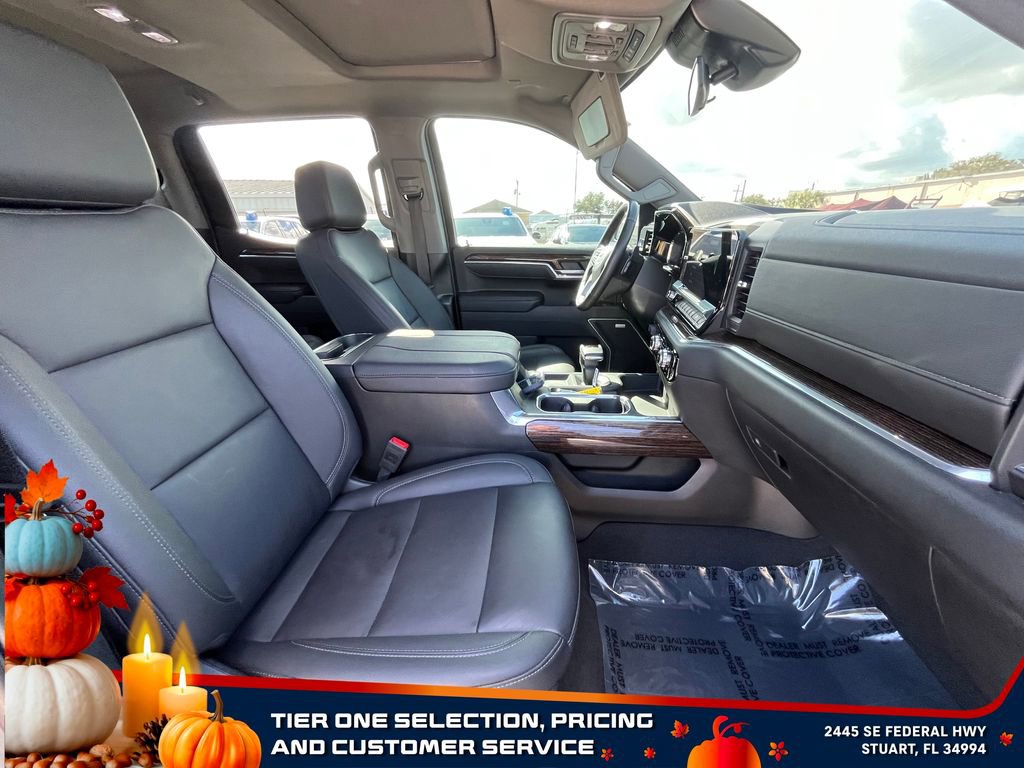 Used 2025 GMC Sierra 1500 Elevation w/ Elevation Premium Package image 19