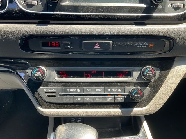 Certified 2017 Kia Sedona EX image 24