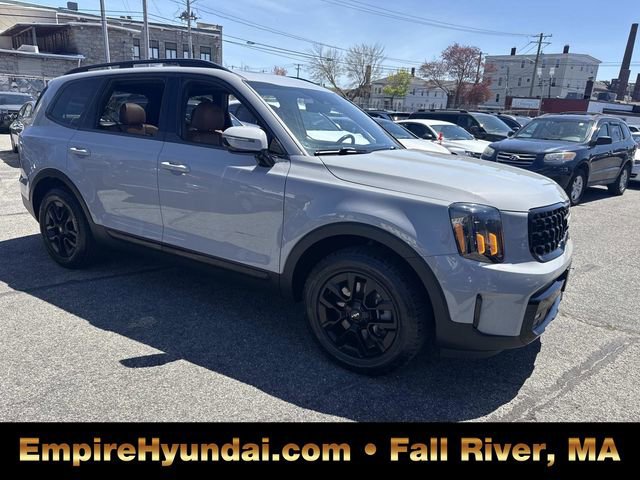 Used 2024 Kia Telluride SX Prestige X-Pro AWD/4WD image 2