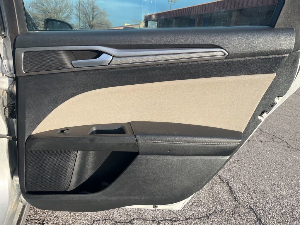 Used 2019 Ford Fusion S image 27