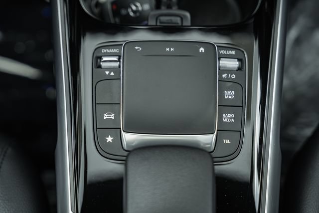 Certified 2023 Mercedes-Benz GLB 250 4MATIC image 24