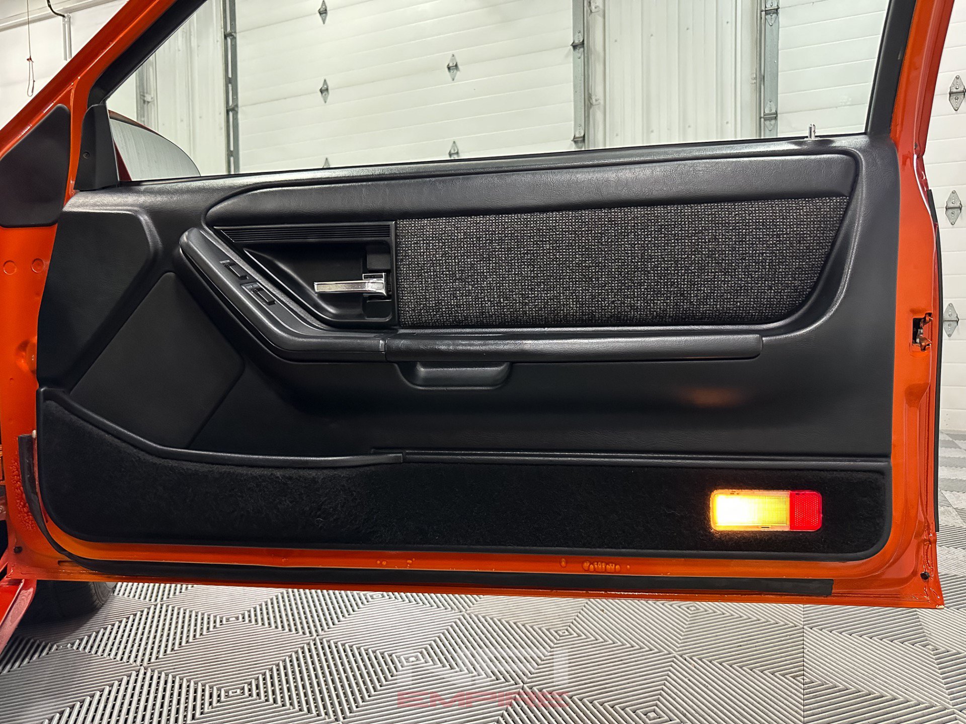 Used 1993 Ford Thunderbird Super RWD image 36