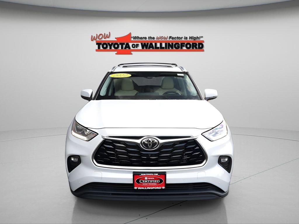 Used 2022 Toyota Highlander Limited image 7