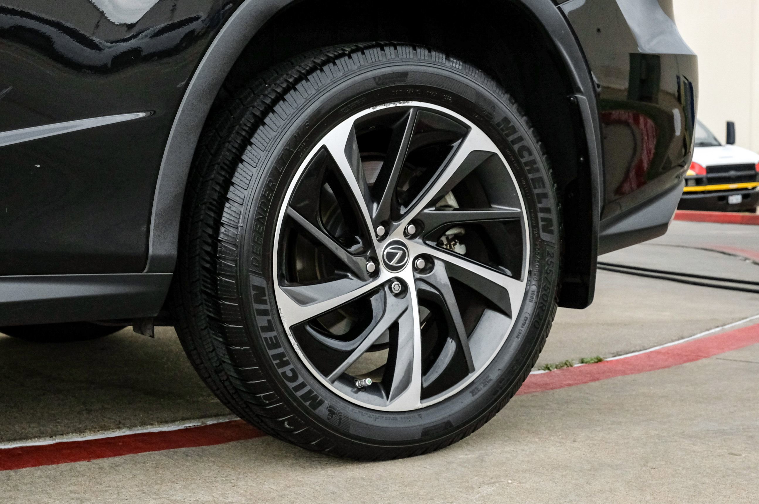 Used 2019 Lexus RX 350 FWD w/ Luxury Package image 56