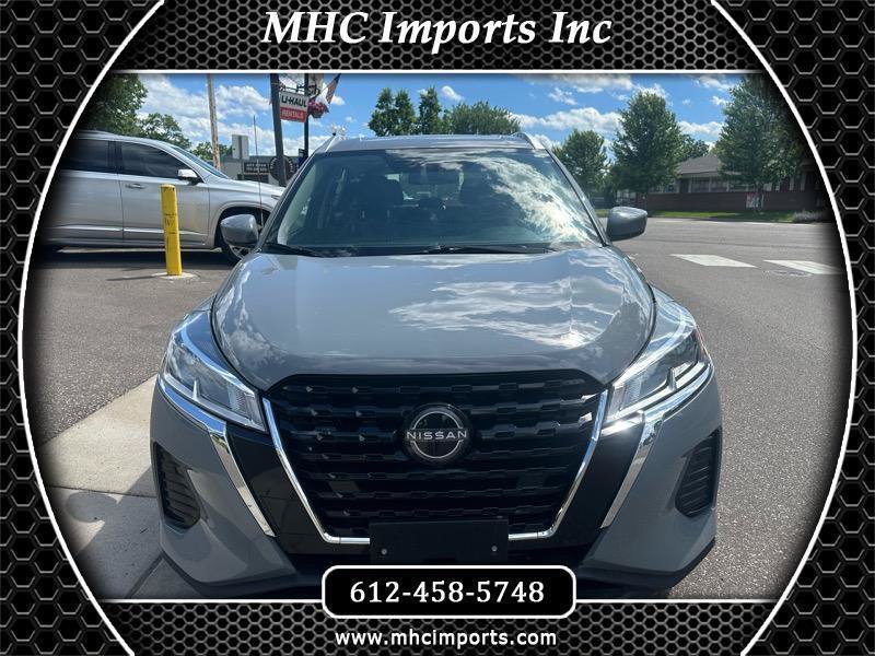 Used 2023 Nissan Kicks SV