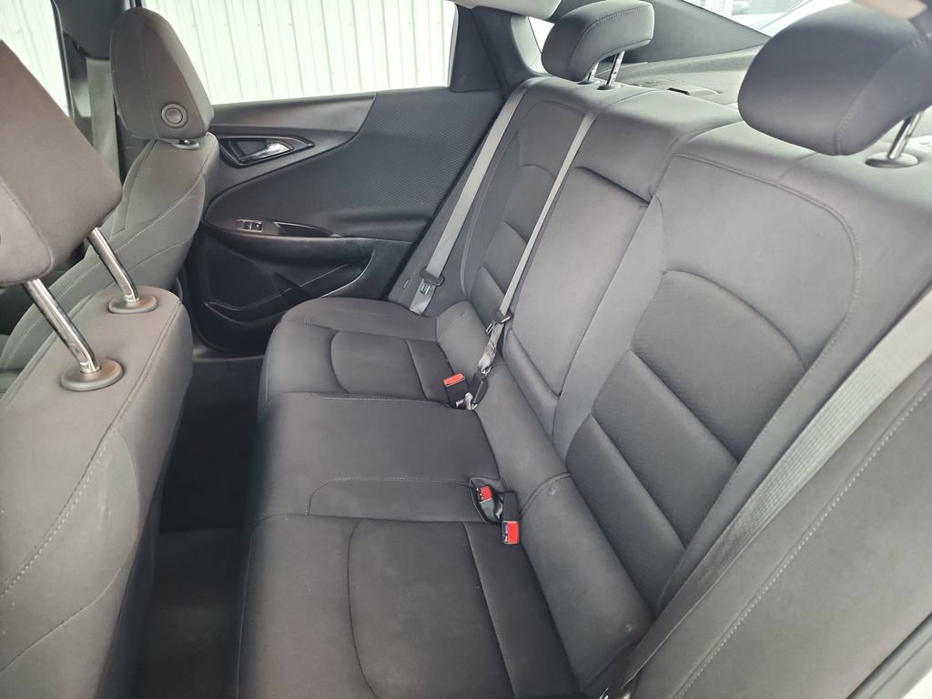 Used 2024 Chevrolet Malibu LT FWD image 38