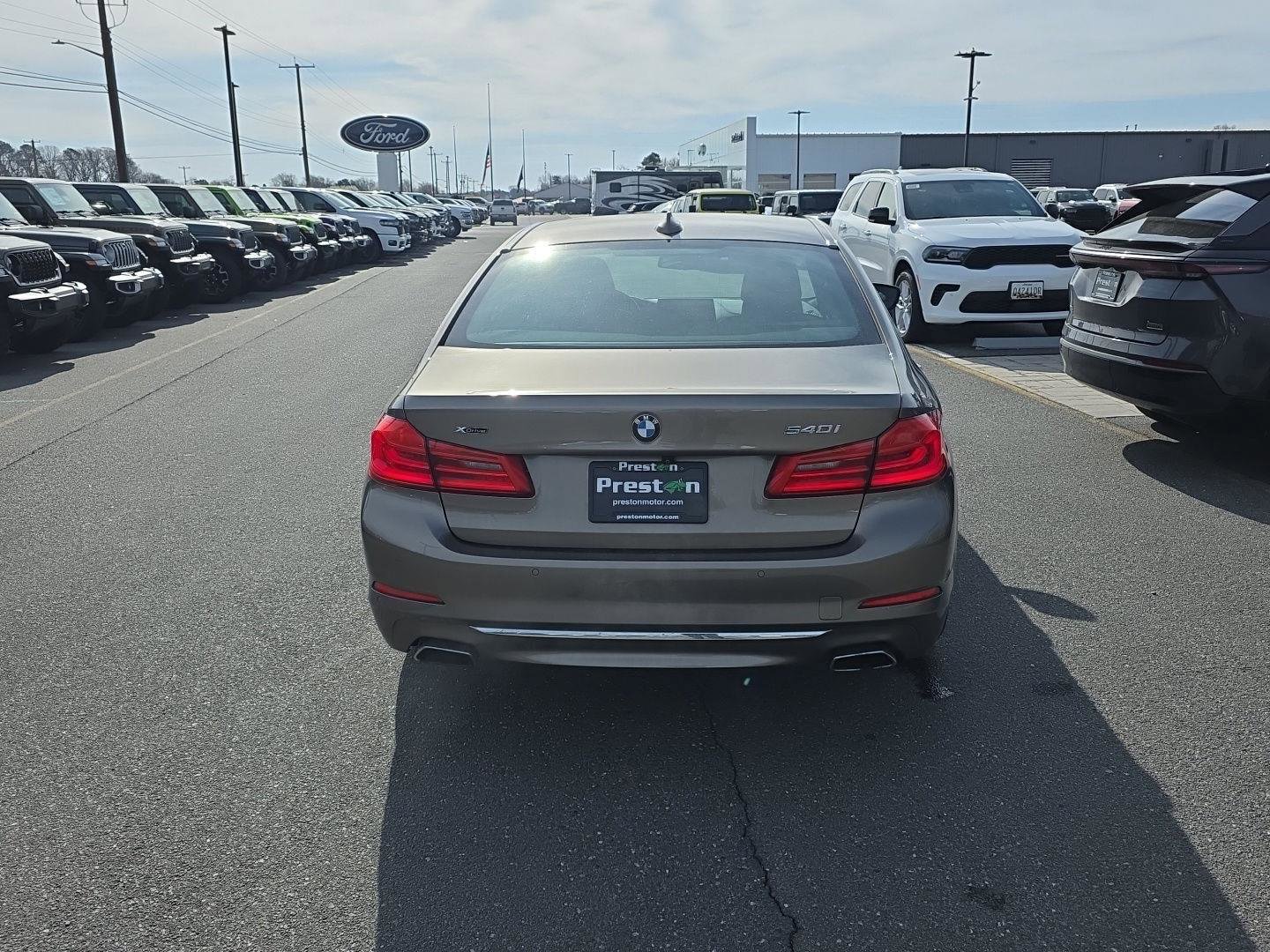 Used 2017 BMW 540i xDrive image 6