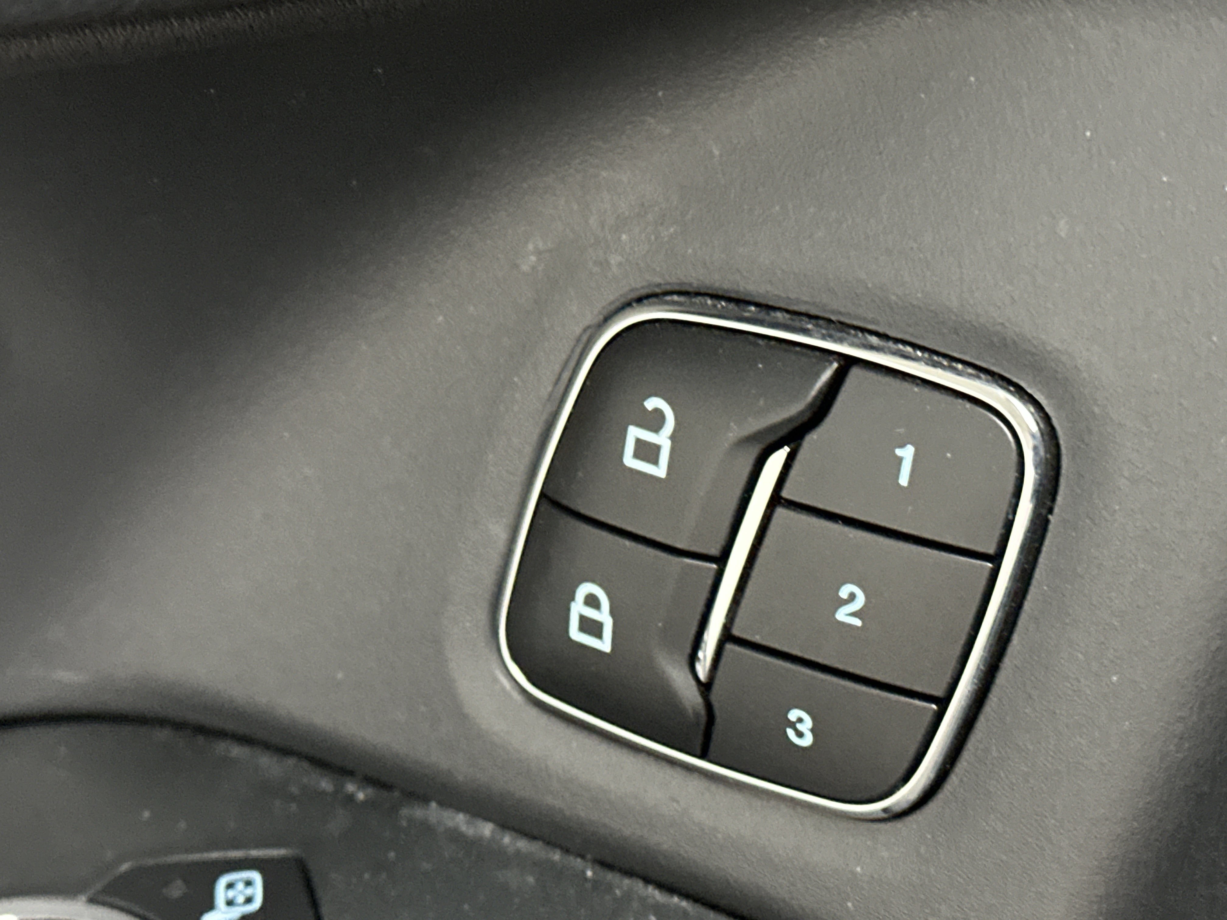 Used 2024 Ford Expedition Max XLT image 41