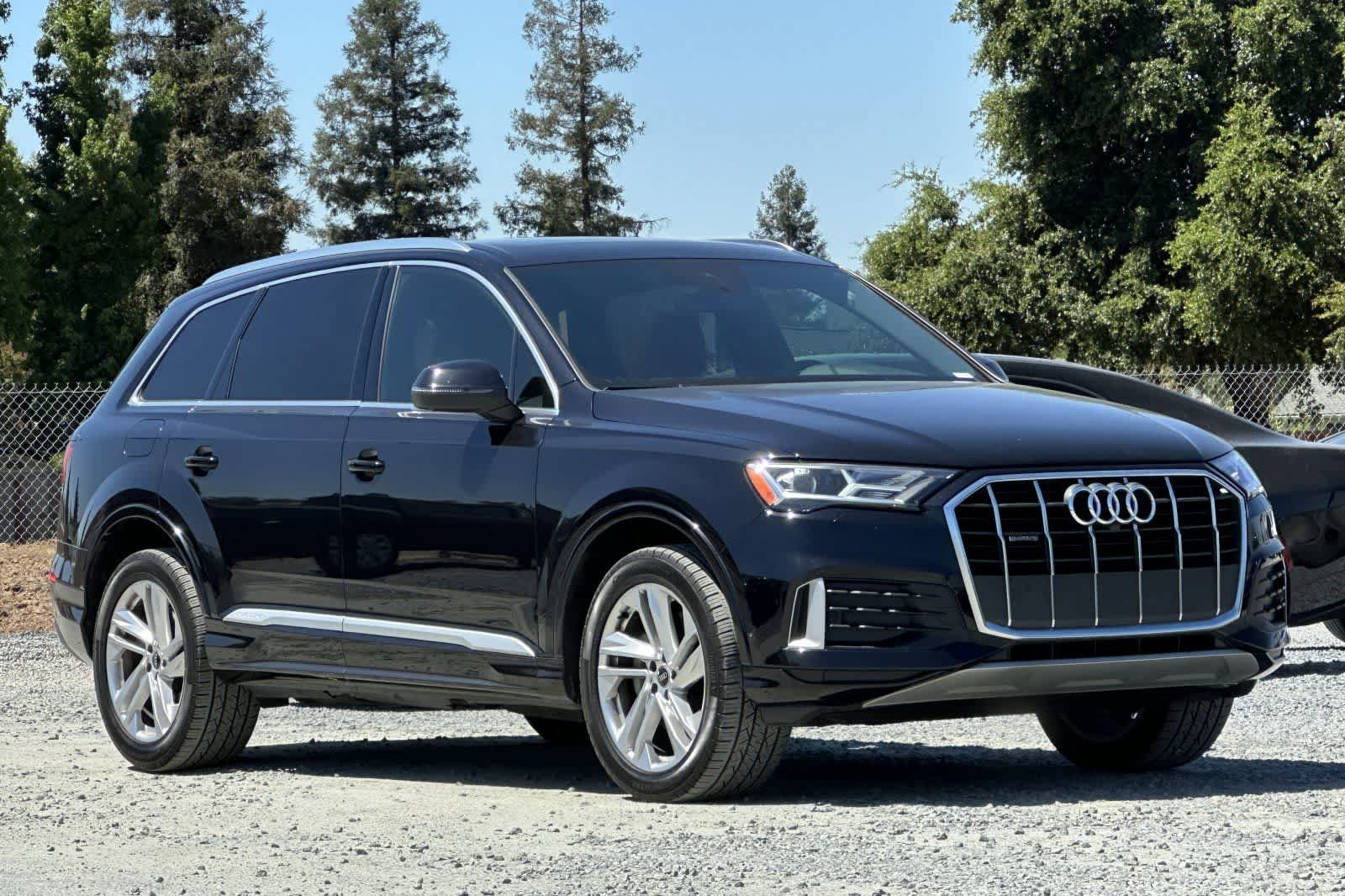 Used 2021 Audi Q7 2.0T Premium w/ Convenience Package AWD/4WD image 10