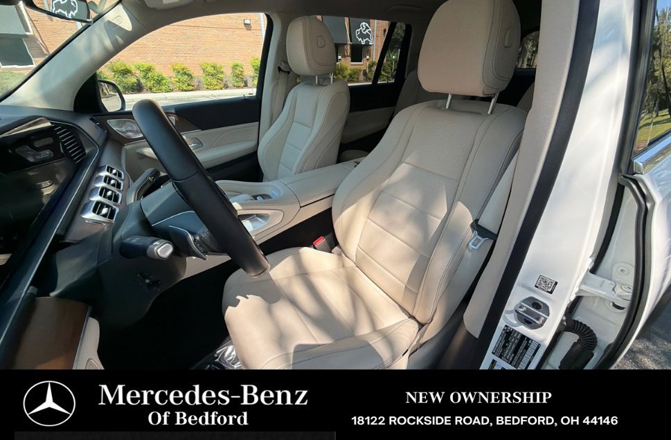 Used 2024 Mercedes-Benz GLS 450 4MATIC image 10