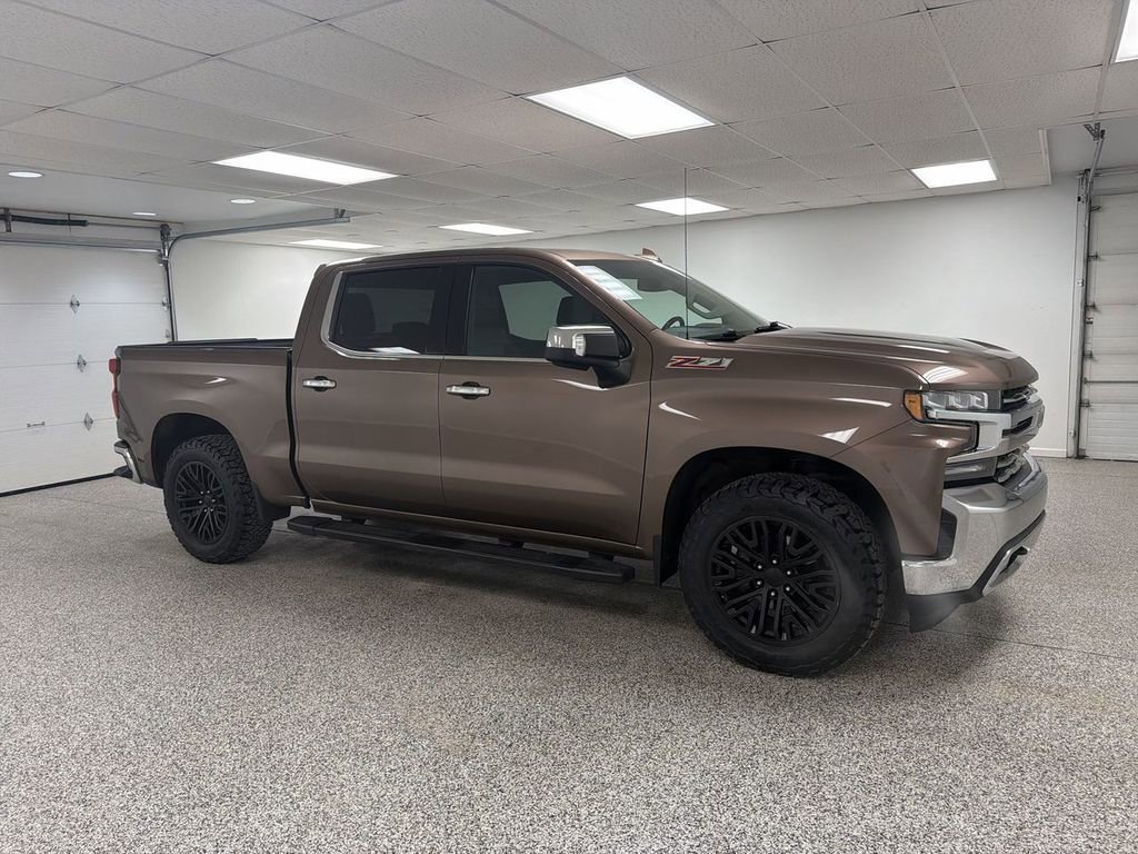 Used 2019 Chevrolet Silverado 1500 LTZ image 1
