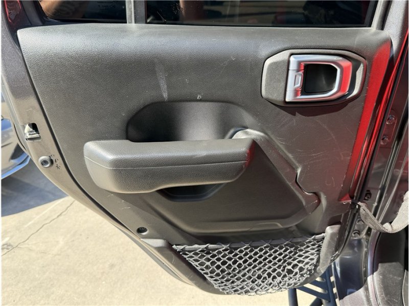 Used 2023 Jeep Gladiator Sport AWD/4WD image 20