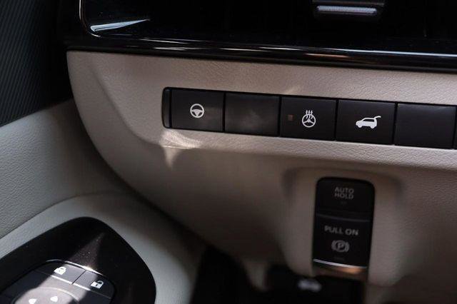 Used 2025 Nissan Murano SL AWD/4WD image 22