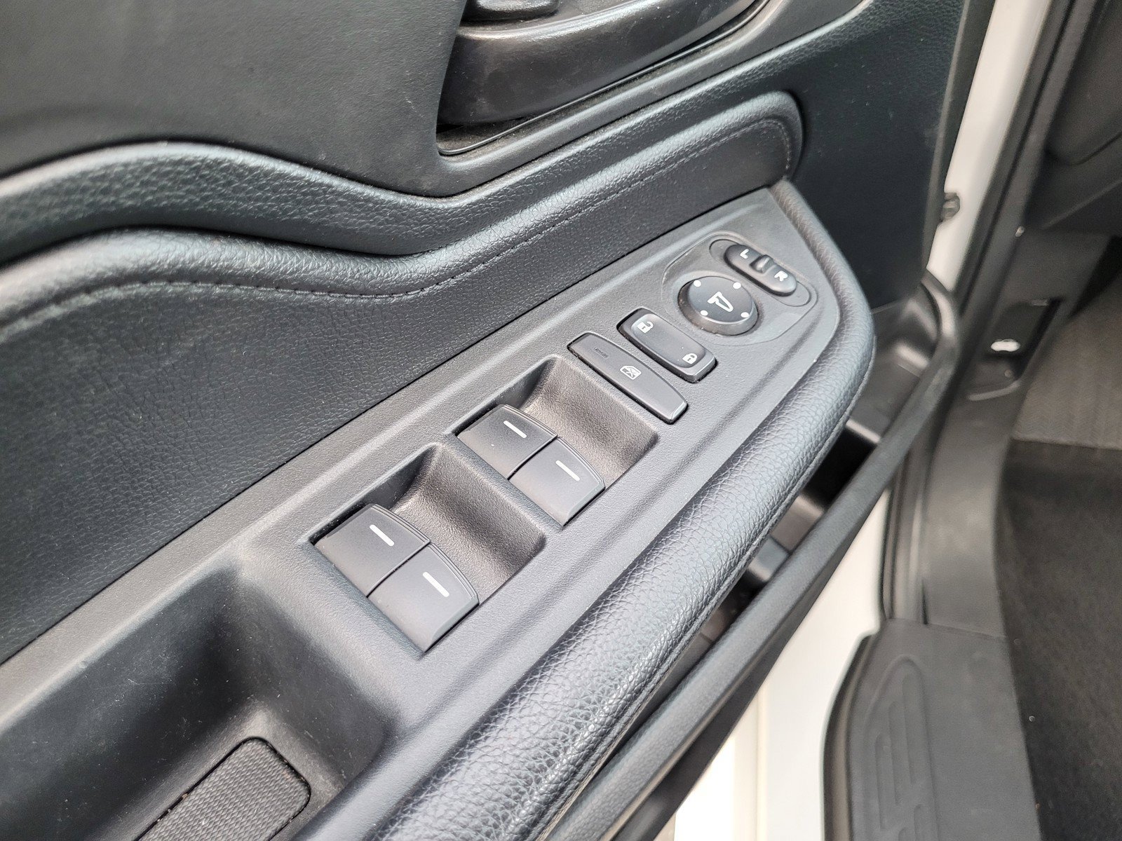 Used 2023 Honda Odyssey Sport image 27