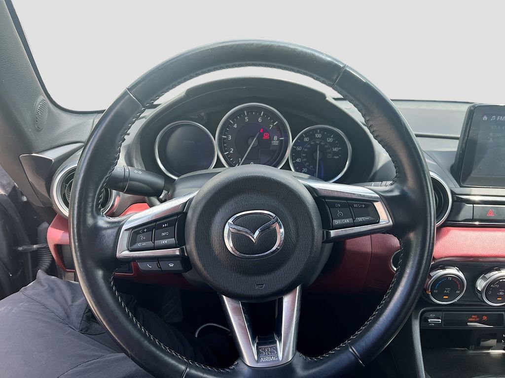 Used 2020 MAZDA MX-5 Miata RF Grand Touring image 11
