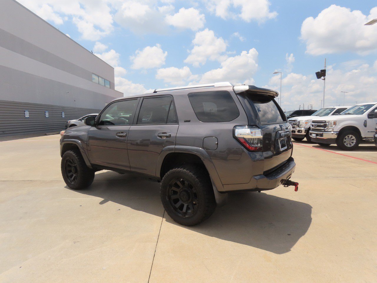 Used 2017 Toyota 4Runner SR5 RWD image 16