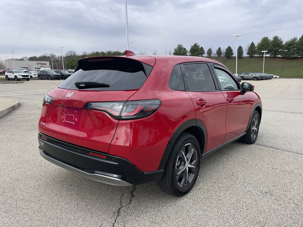 Used 2025 Honda HR-V EX-L image 3