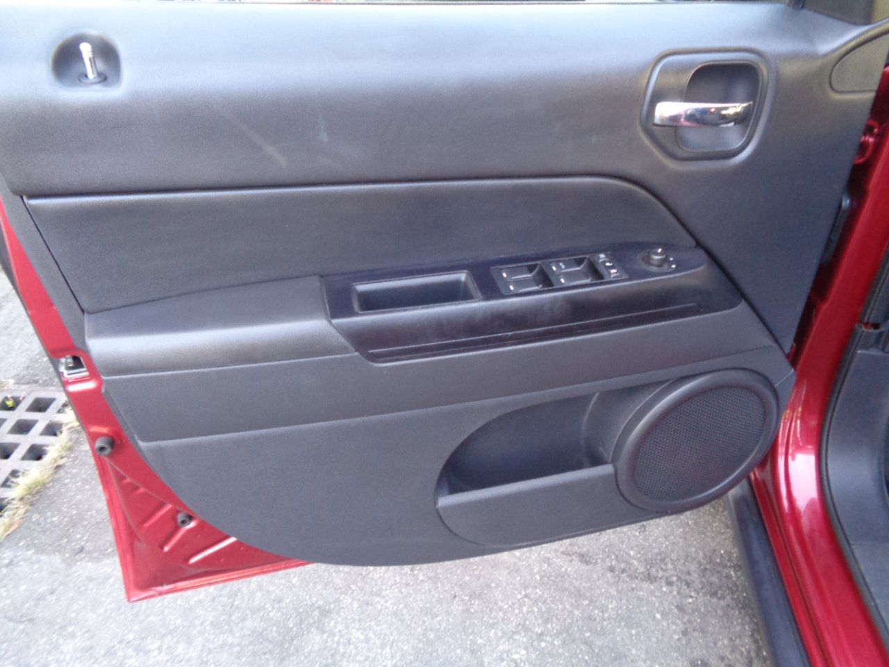 Used 2014 Jeep Patriot Sport w/ Power Value Group AWD/4WD image 6