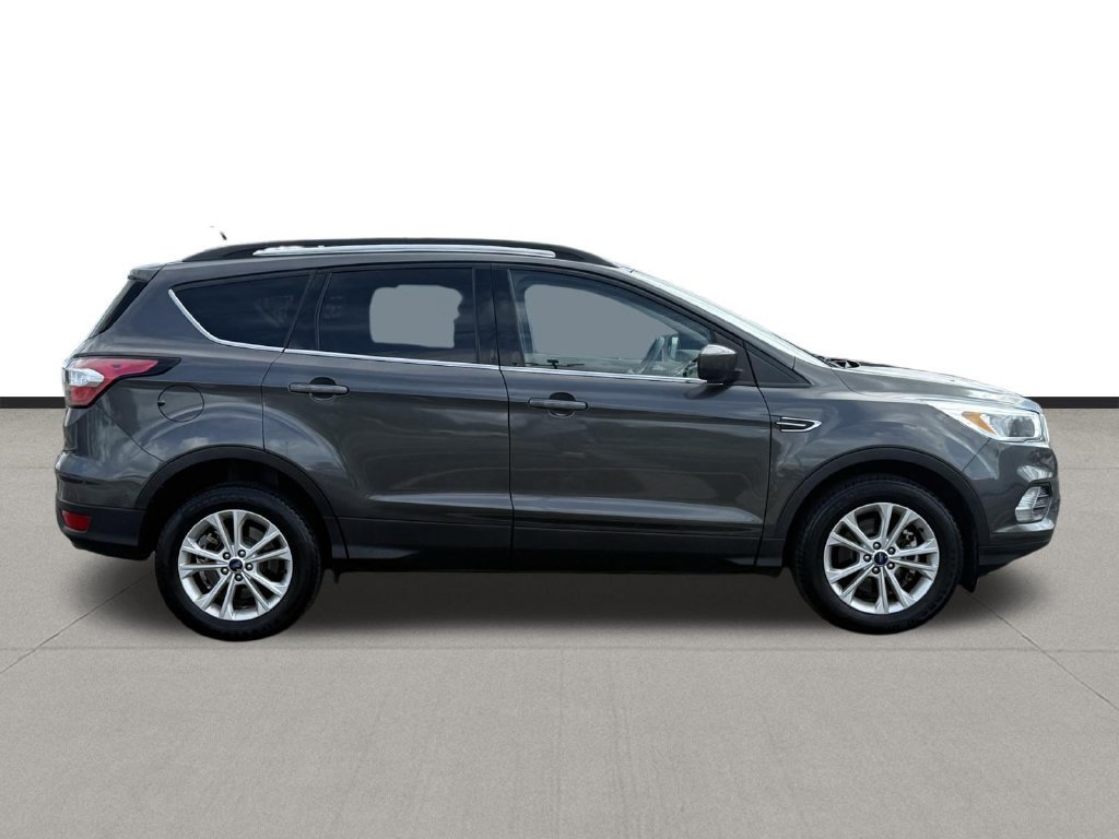 Used 2018 Ford Escape SE AWD/4WD image 4