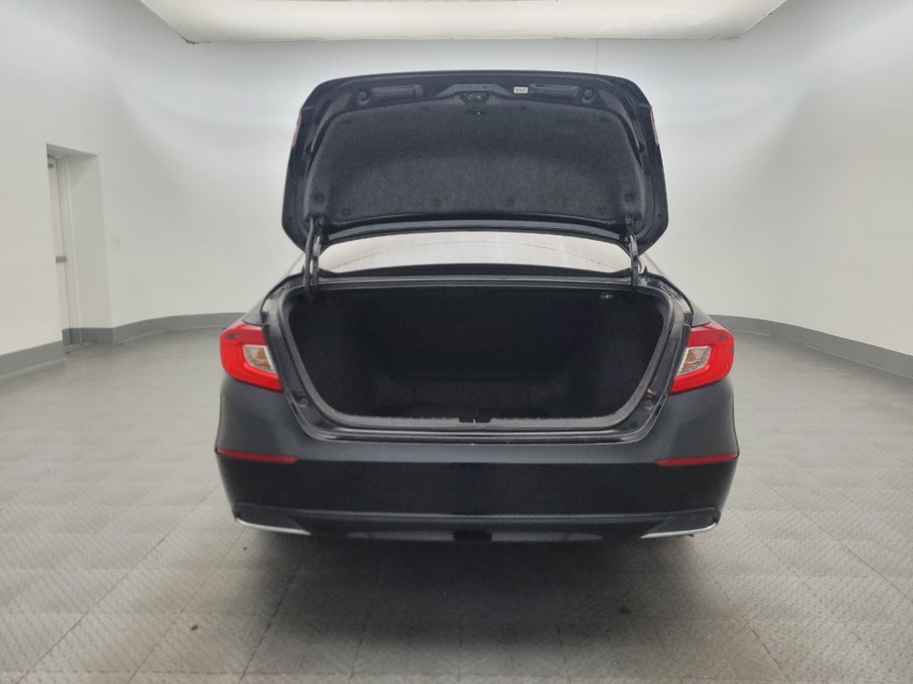 Used 2018 Honda Accord LX image 29