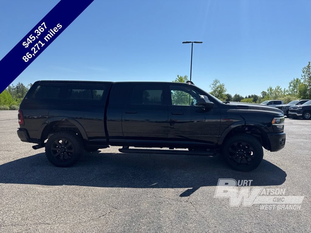 Used 2019 RAM 2500 Laramie w/ Black Appearance Package AWD/4WD image 8
