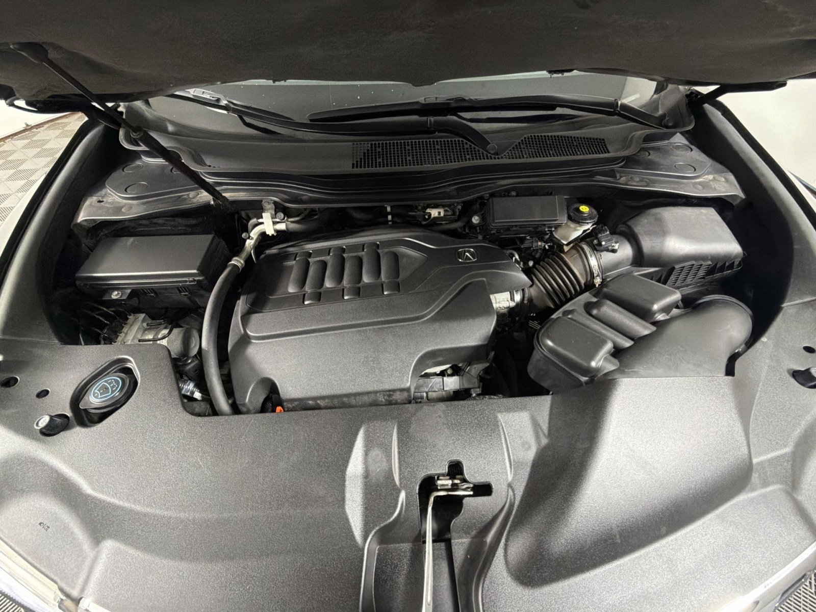 Used 2016 Acura MDX SH-AWD w/ Technology Package image 28