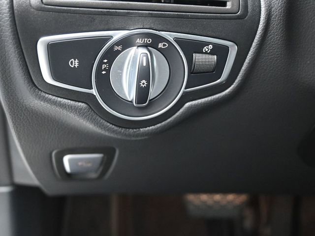 Certified 2022 Mercedes-Benz GLC 300 image 20