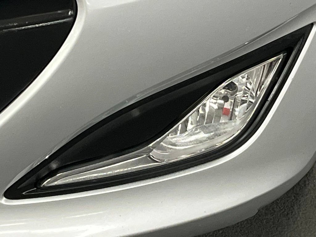 Used 2015 Hyundai Elantra GT w/ Option Group 02 FWD image 32
