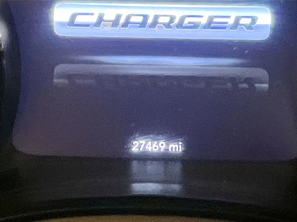 Used 2022 Dodge Charger R/T w/ Blacktop Package image 12