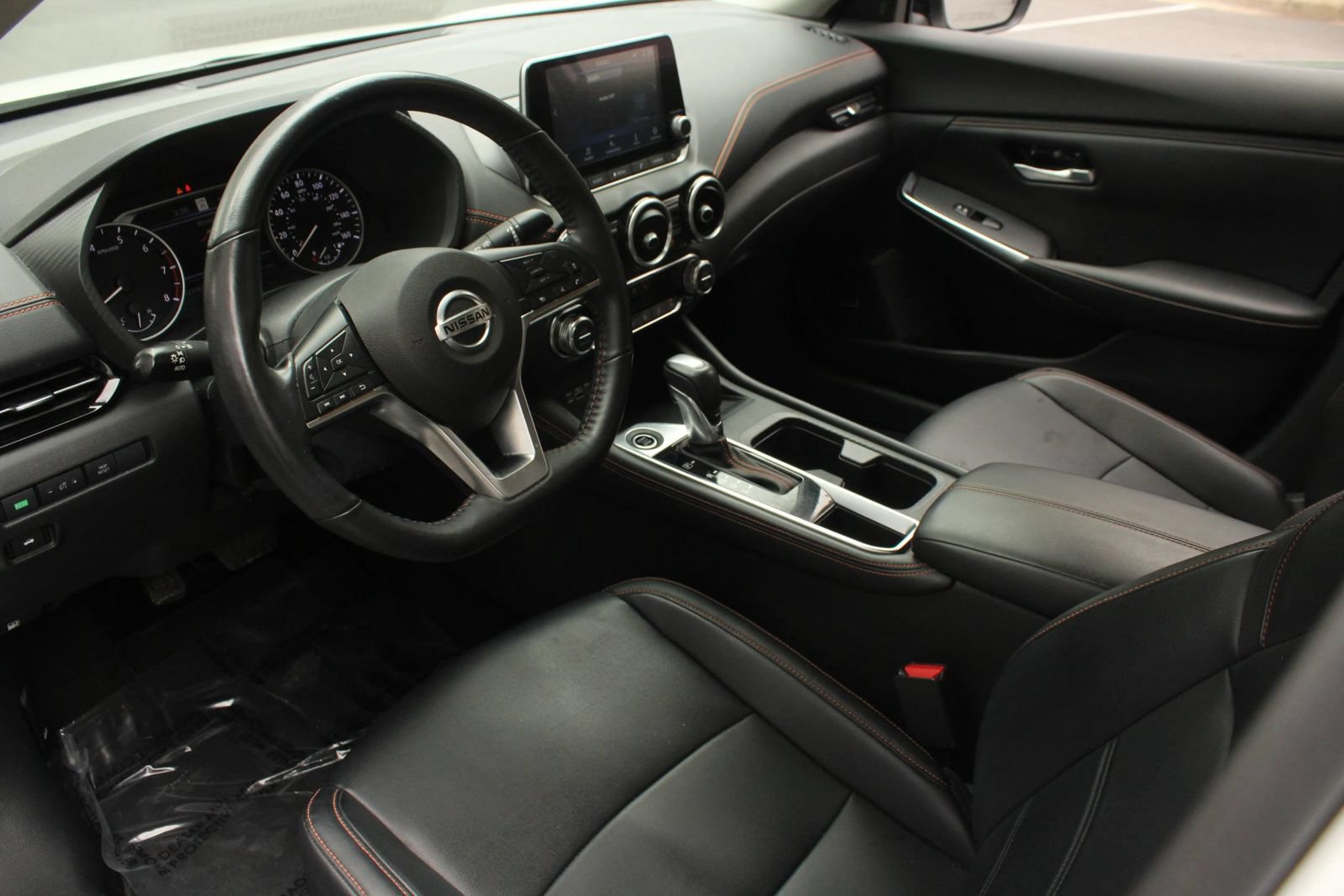 Used 2023 Nissan Sentra SR w/ SR Premium Package FWD image 13