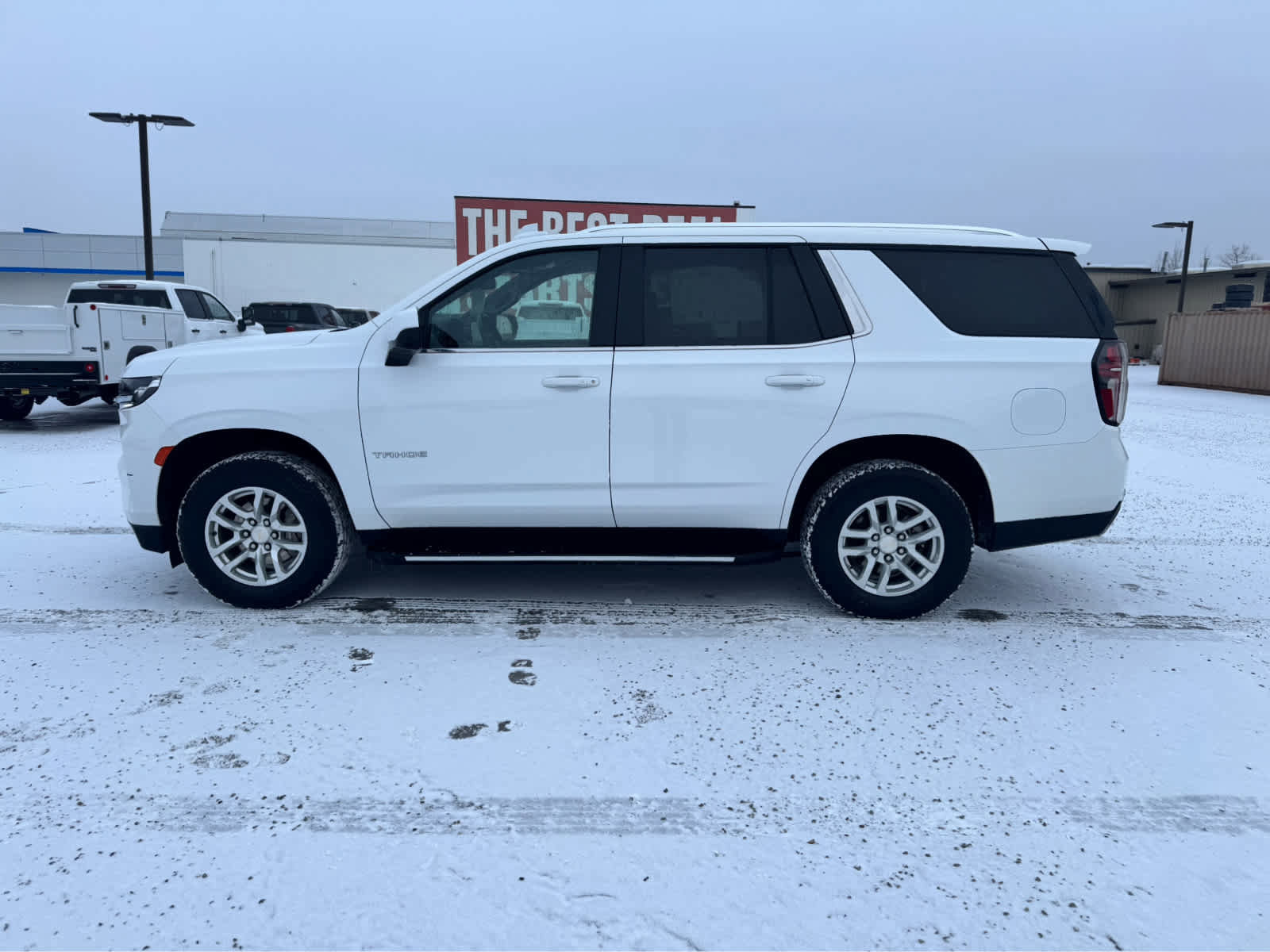 Used 2024 Chevrolet Tahoe LT AWD/4WD image 2
