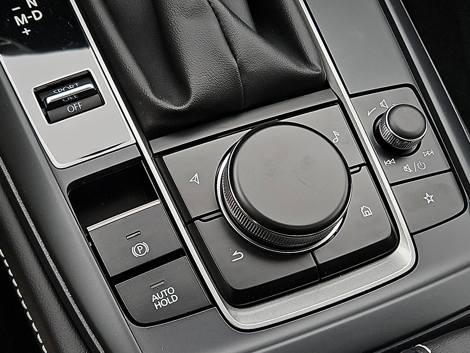 New 2026 MAZDA CX-30 Aire Edition image 19