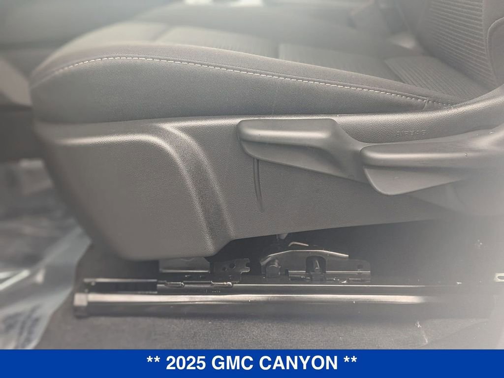 New 2025 GMC Canyon Elevation image 16