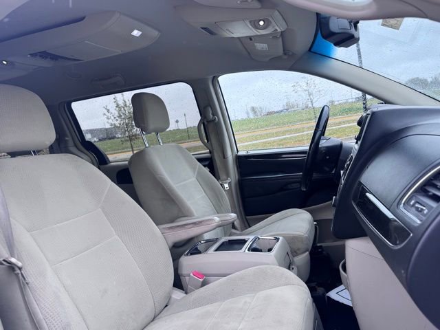Used 2012 Chrysler Town & Country Touring w/ Entertainment Group #1 image 21