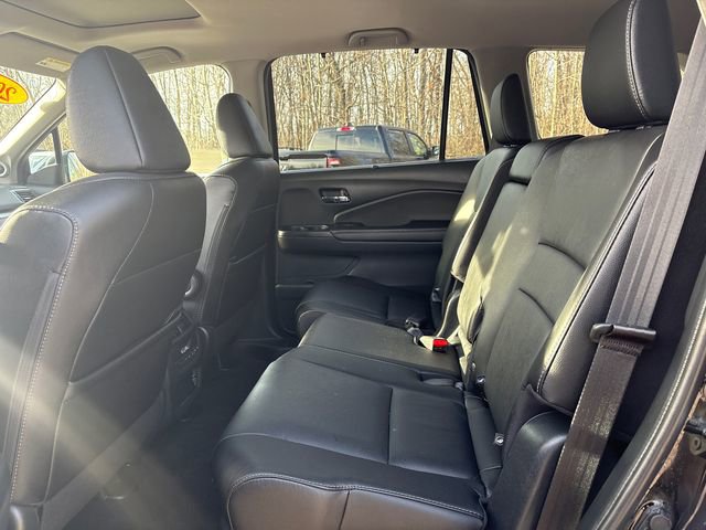 Used 2022 Honda Pilot Special Edition image 16