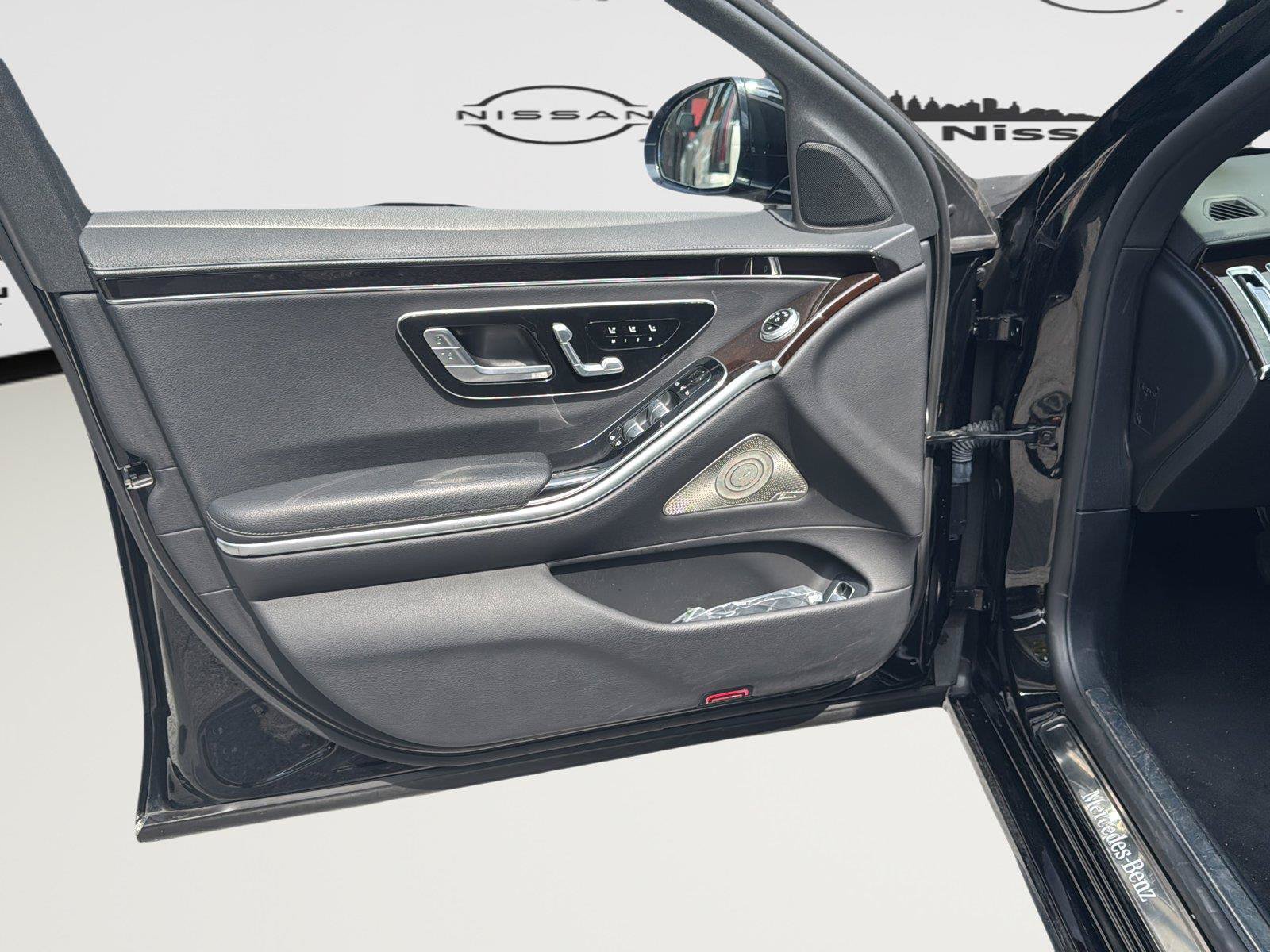 Used 2023 Mercedes-Benz S 500 4MATIC image 47