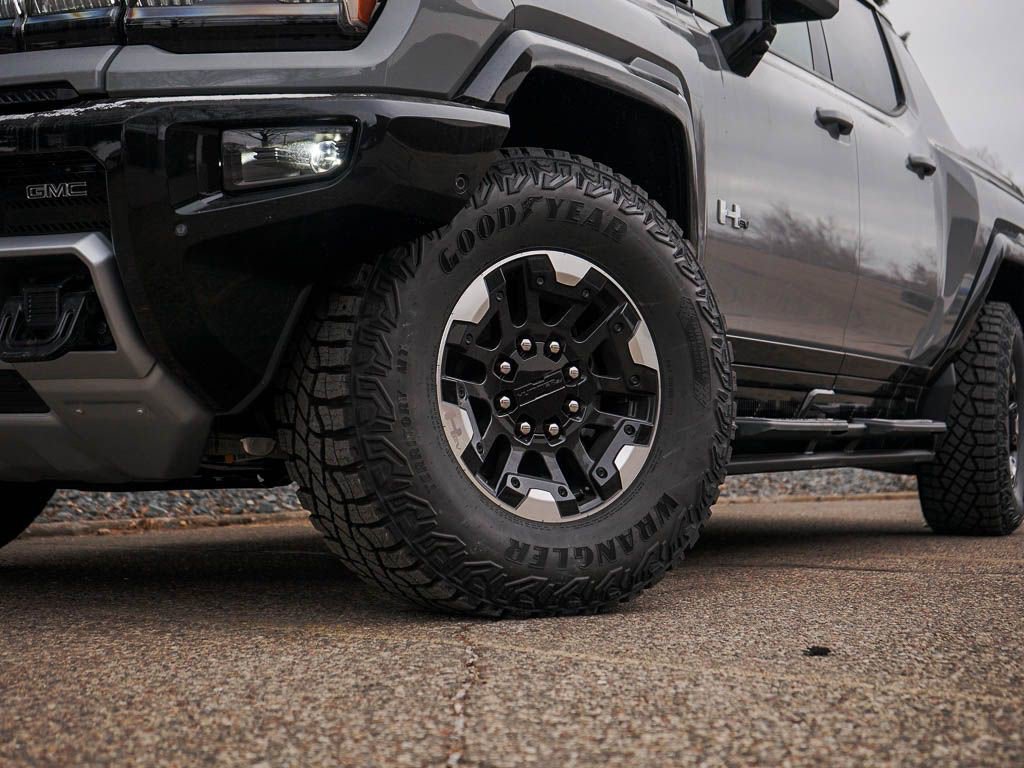 New 2025 GMC Hummer EV 3X w/ Extreme Off-Road Package image 6