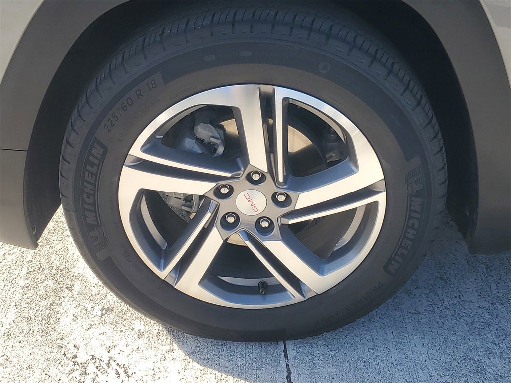 Used 2021 GMC Terrain SLT w/ Infotainment Package II image 4