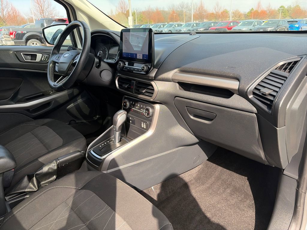 Used 2020 Ford EcoSport SE w/ SE Convenience Package image 10