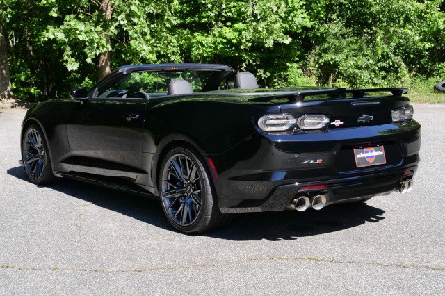Used 2024 Chevrolet Camaro ZL1 RWD image 29