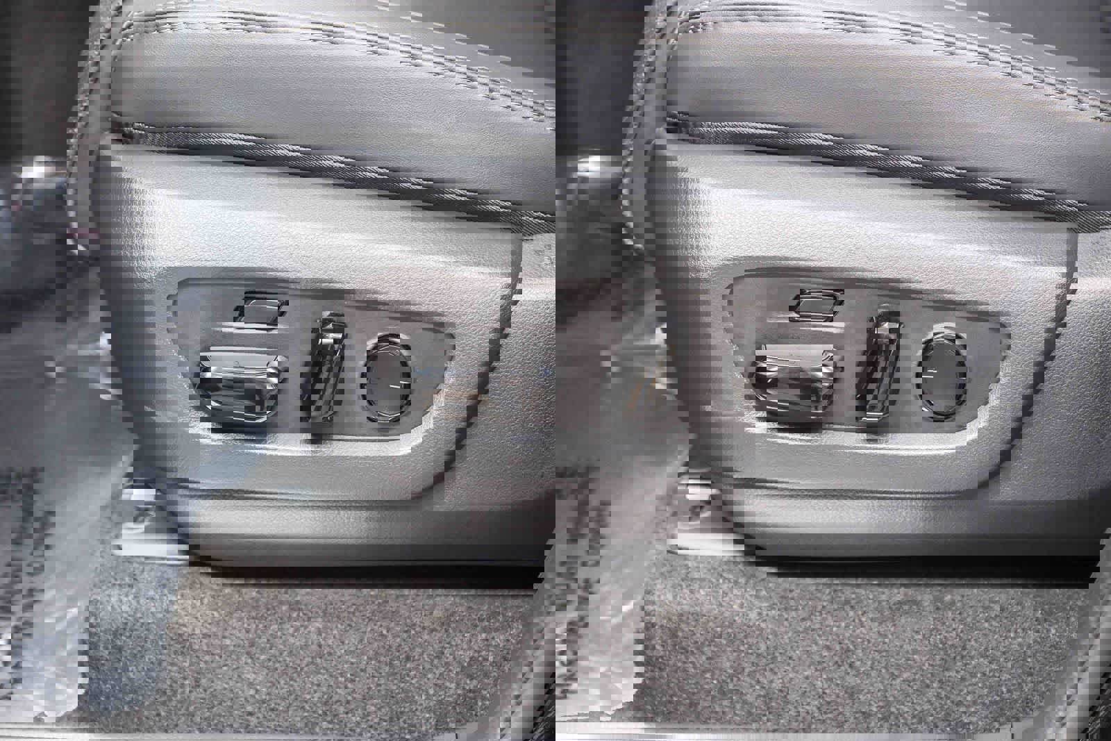 Used 2024 Lexus GX 550 image 22