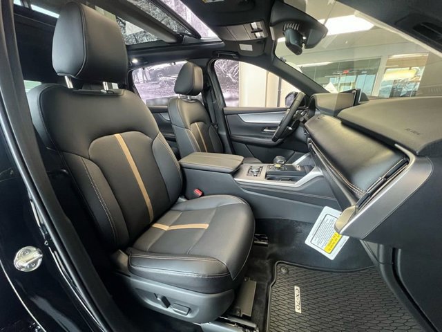 New 2026 MAZDA CX-90 Plug-In Hybrid w/ Preferred image 15