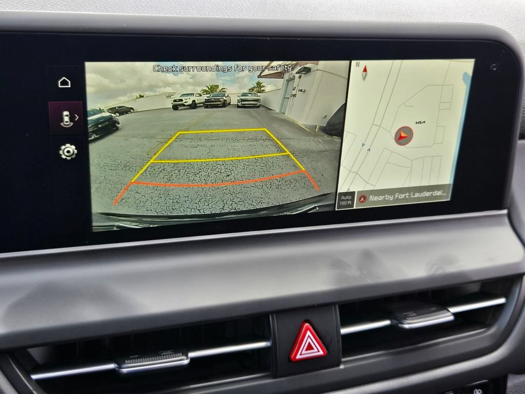 New 2026 Kia Seltos SX w/ SX Sunroof Package AWD/4WD image 12