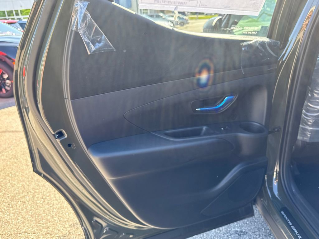 New 2025 Hyundai Santa Cruz SEL image 12