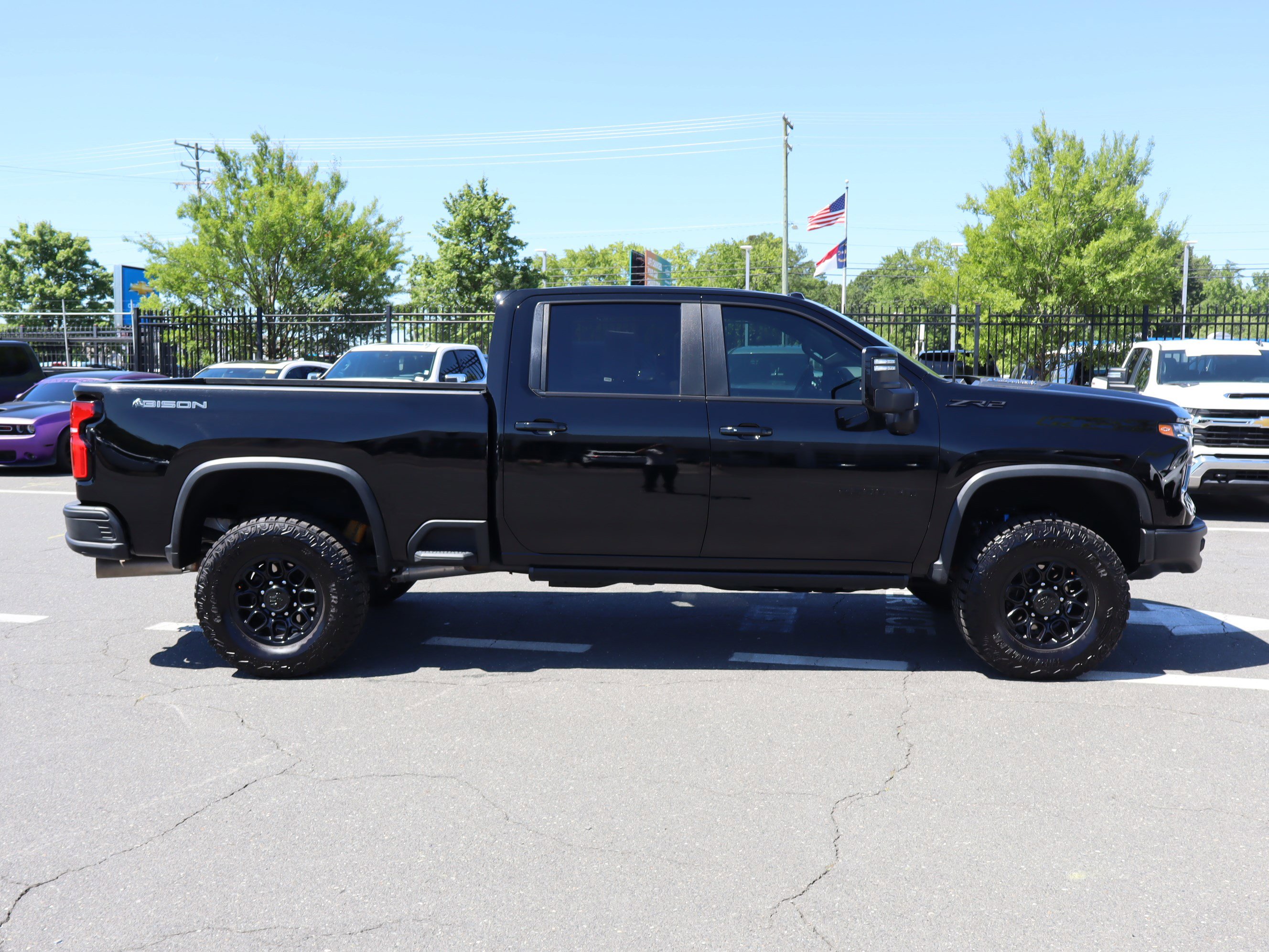 Used 2024 Chevrolet Silverado 2500 ZR2 w/ ZR2 Bison Edition AWD/4WD image 11