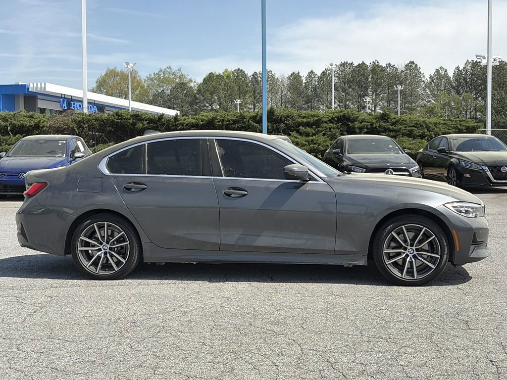 Used 2021 BMW 330e xDrive w/ Premium Package image 26